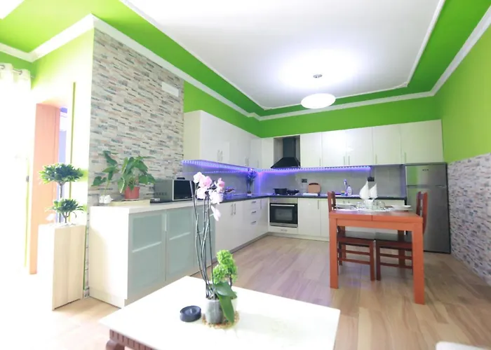 Seaview Luxury Apartment