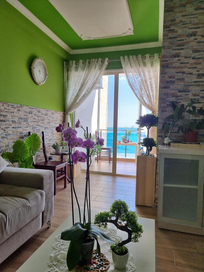 Seaview Luxury 公寓 *