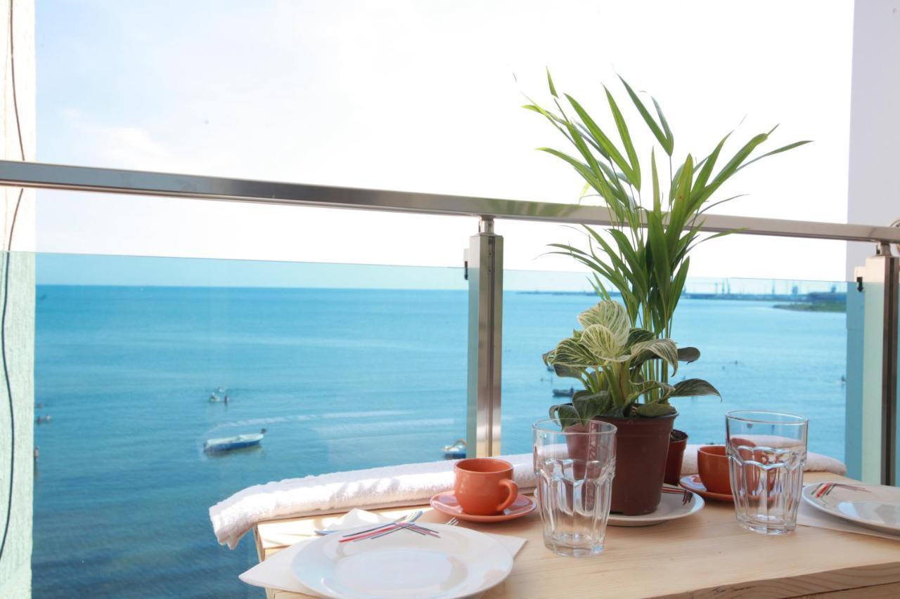 Seaview Luxury 公寓